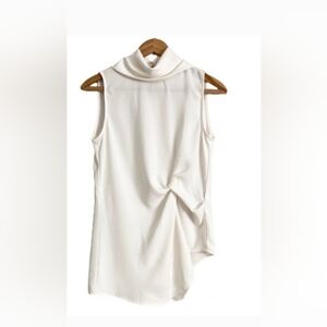 Zara Cream Sleeveless Blouse